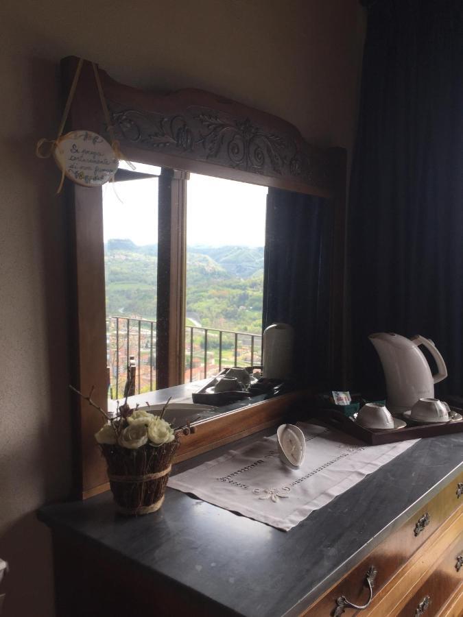 Bed and Breakfast Residenza Cima Le Vigne Millesimo Exteriér fotografie